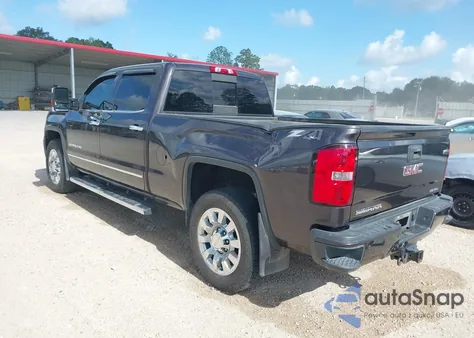 2015 GMC Sierra 2500Hd Denali z USA, uszkodzony, nr VIN 1GT120E82FF660012